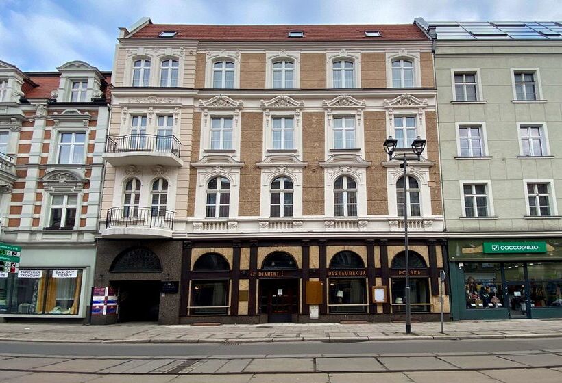 هتل Diament Economy Gliwice