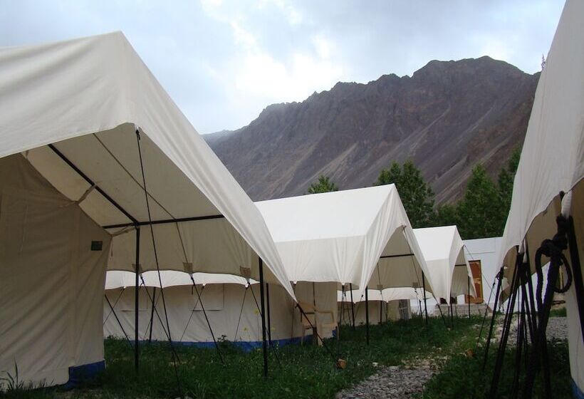 Hôtel Double Humped Camp Hunder