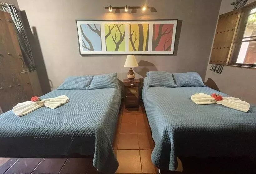 هتل Finca San Juan De La Isla