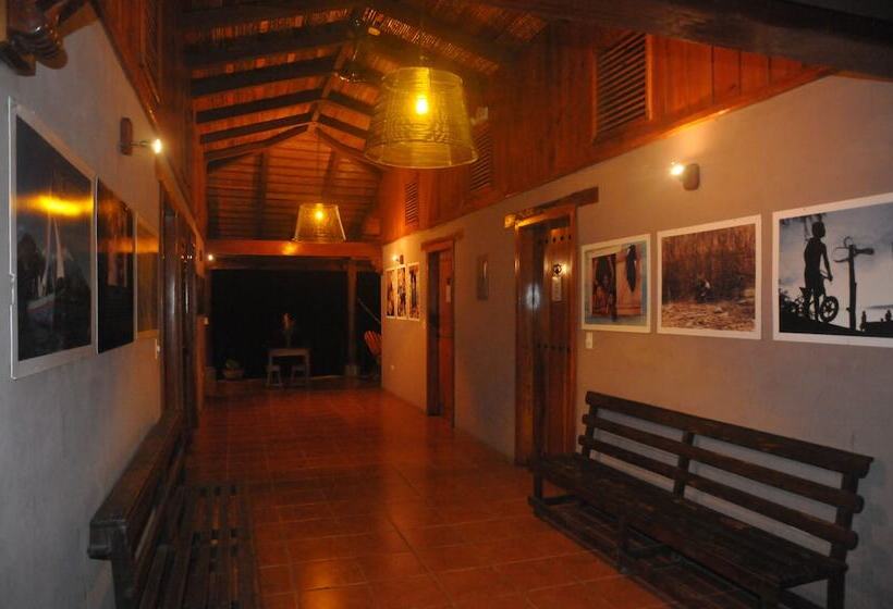 هتل Finca San Juan De La Isla