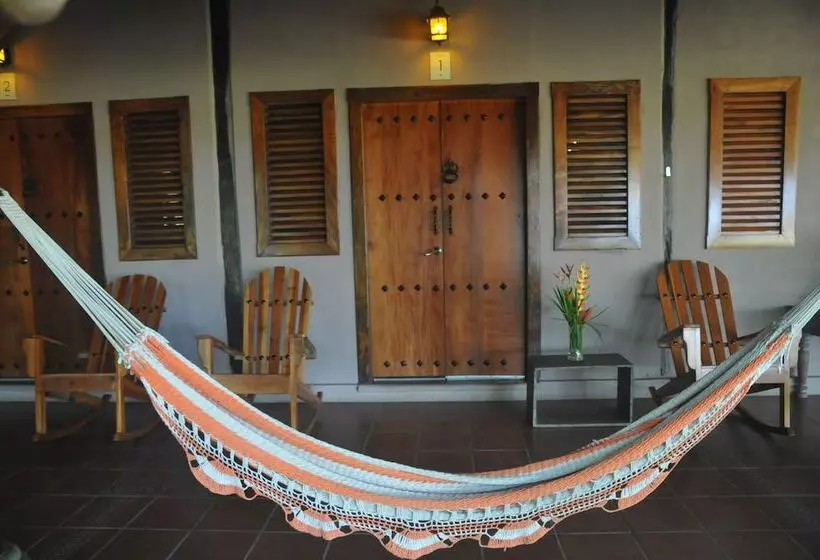 هتل Finca San Juan De La Isla