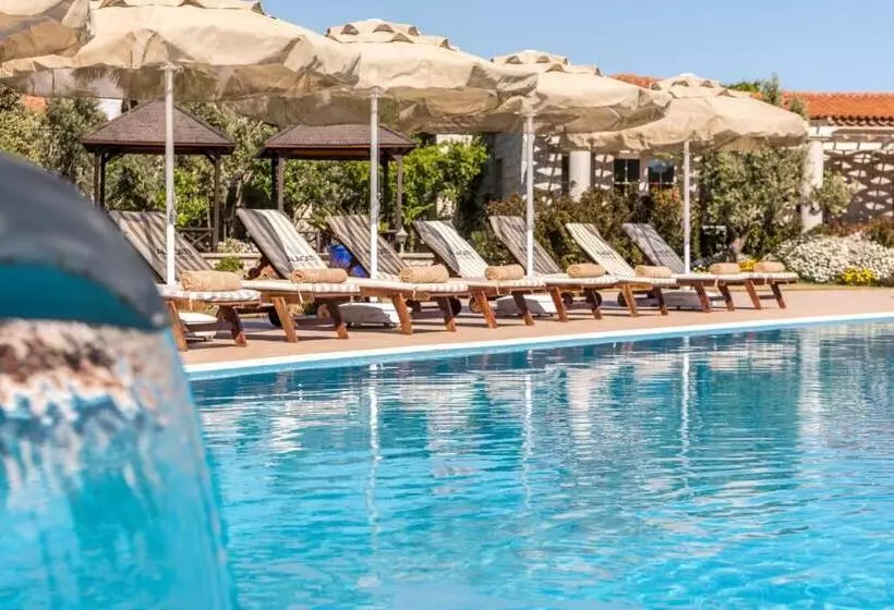 هتل Alaçatı Beach Resort