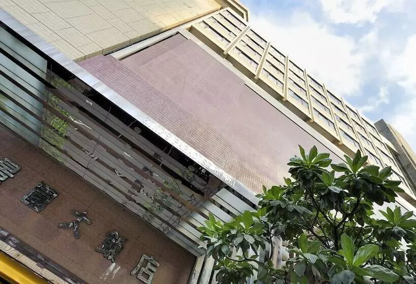 هتل Kings Paradise