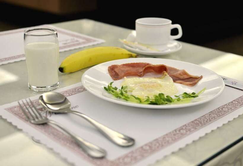 هتل Kings Paradise