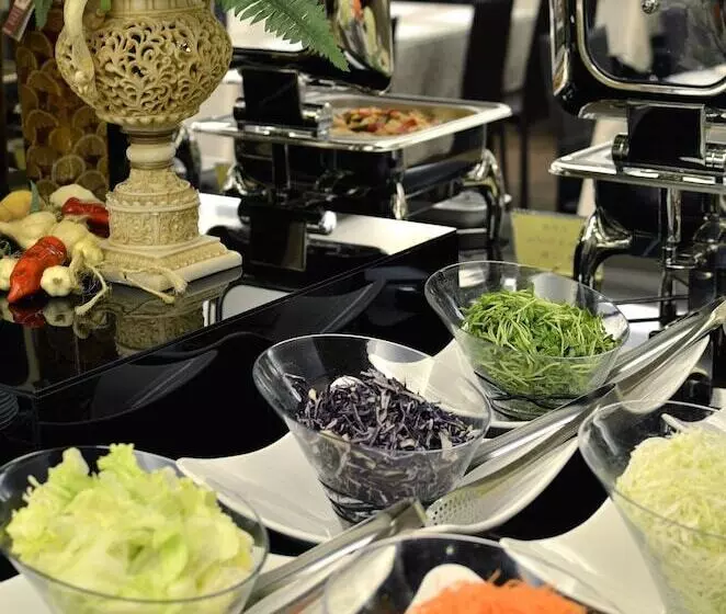 هتل Kings Paradise