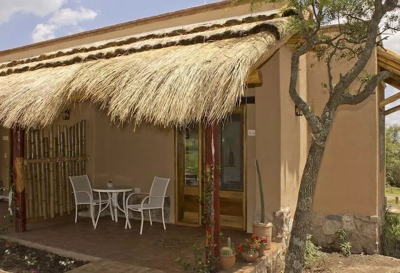 בית מלון כפרי Las Dalias