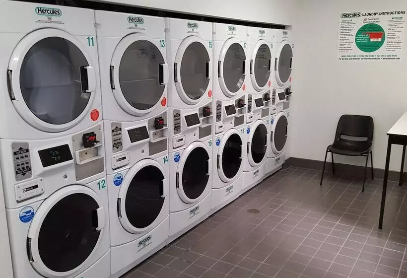 هتل Mint House At 70 Pine