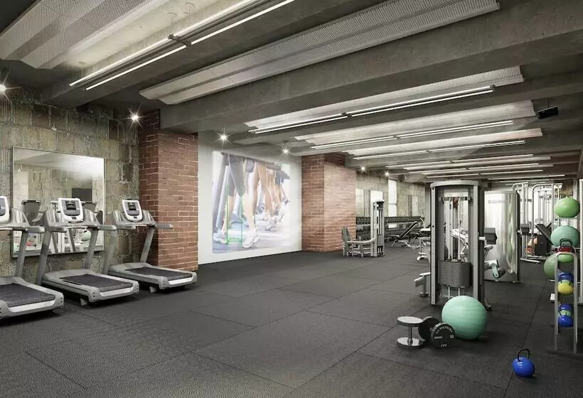 هتل Mint House At 70 Pine