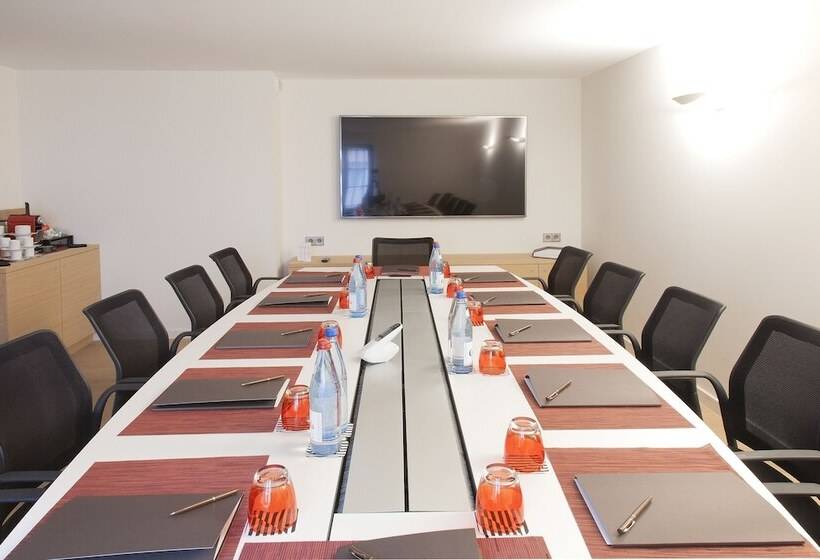 ホテル Pavillon Regent Petite France