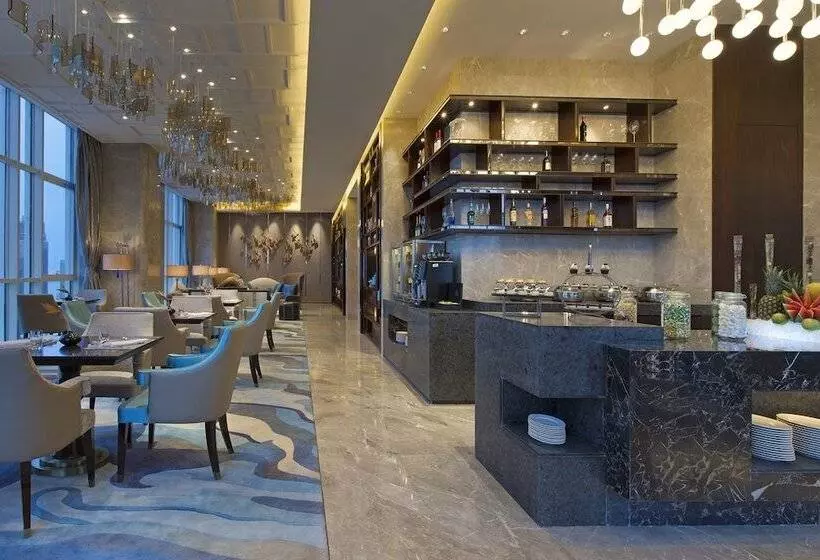 Отель Pullman Yantai Center