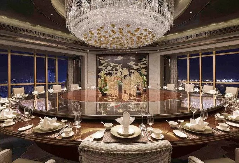 Отель Pullman Yantai Center