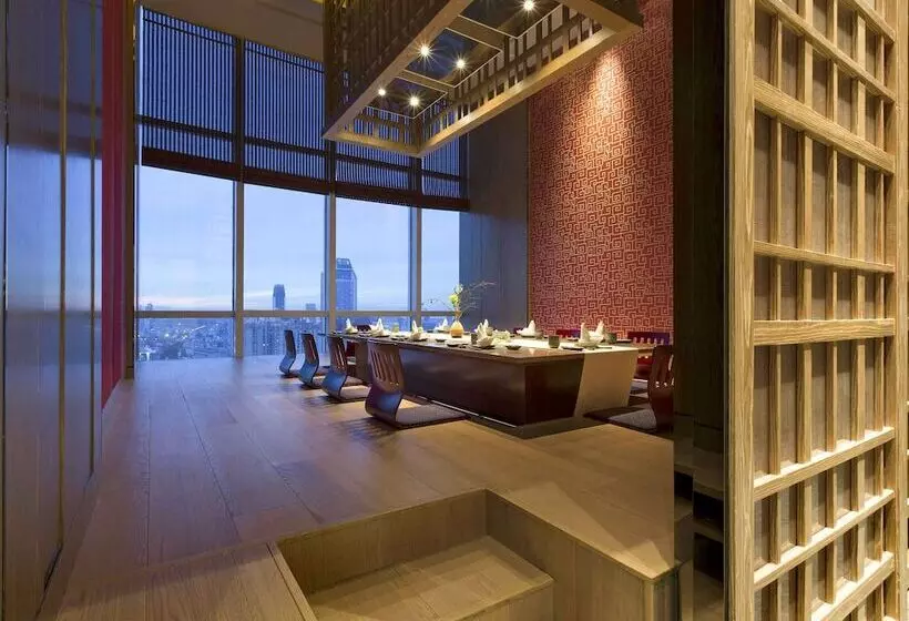 Отель Pullman Yantai Center