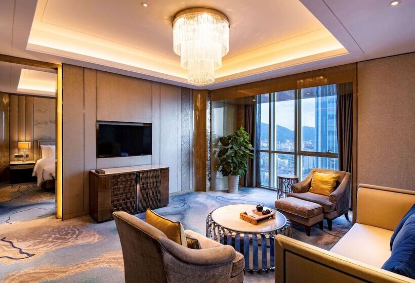 فندق Pullman Yantai Center