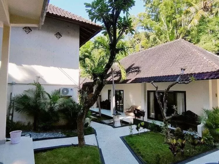 호텔 Rising Star Dive Resort