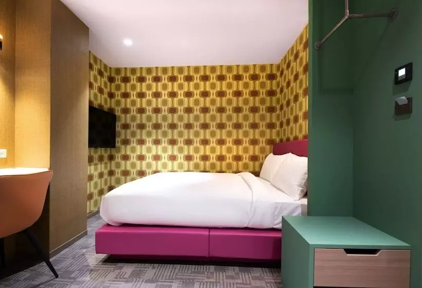 Royal Group Hotel Xiong Zhong Branch