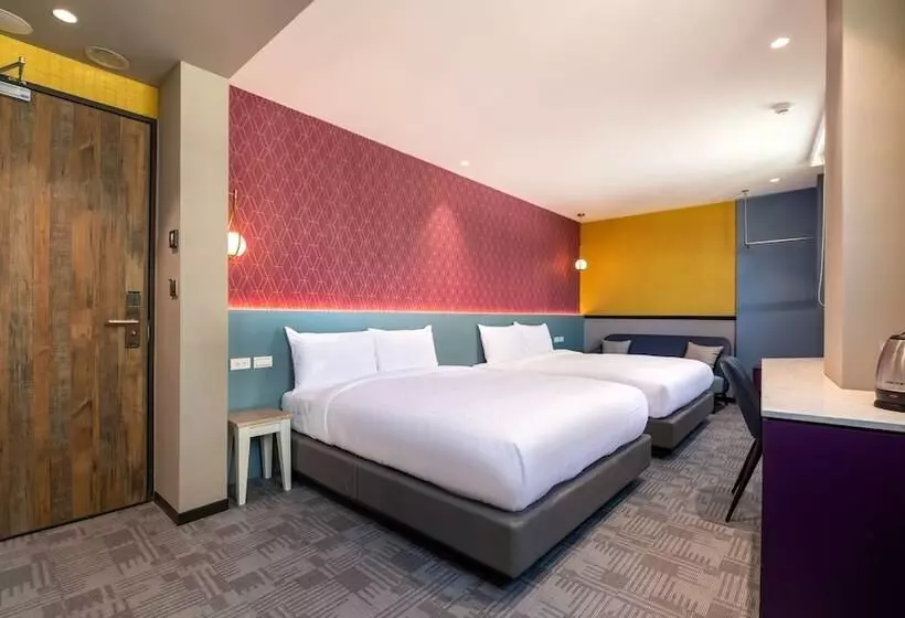 Royal Group Hotel Xiong Zhong Branch