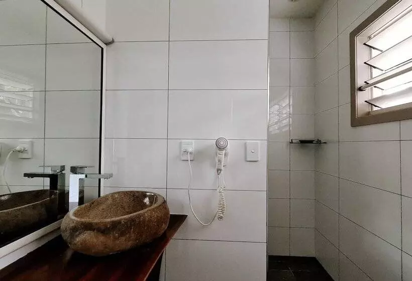 هتل Saletoga Sands Resorts