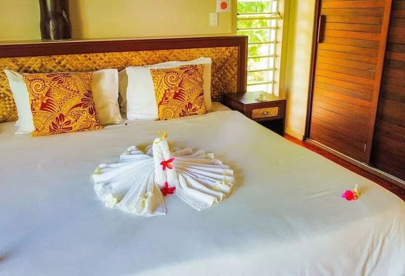 هتل Saletoga Sands Resorts