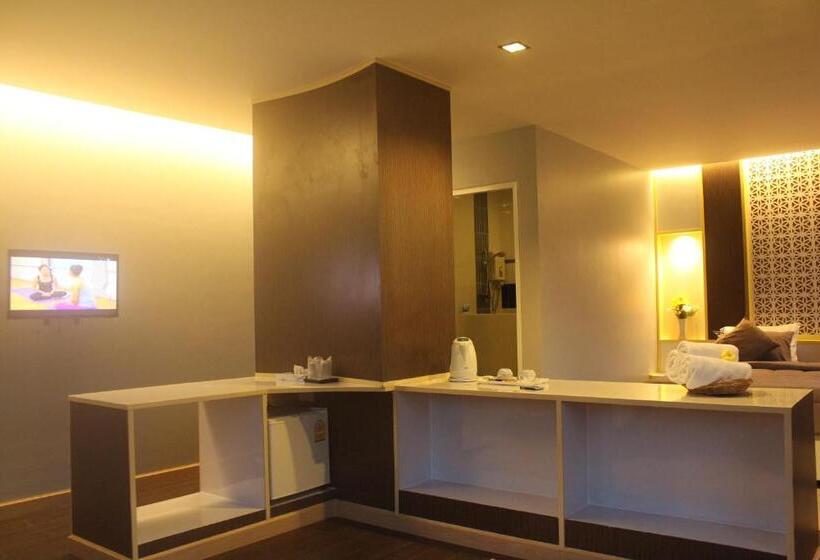 בית מלון כפרי Saranya River House สรัญญาริเวอร์เฮาส์