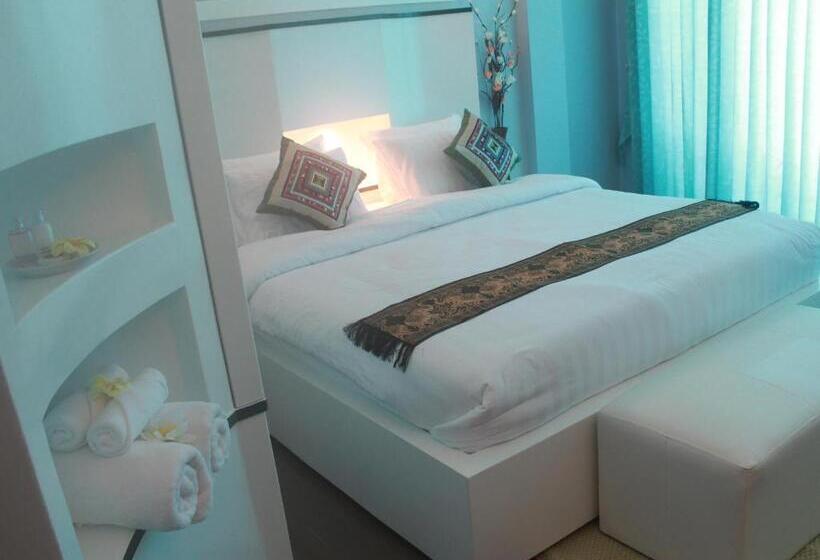 בית מלון כפרי Saranya River House สรัญญาริเวอร์เฮาส์