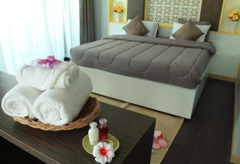 Szálloda Saranya River House สรัญญาริเวอร์เฮาส์