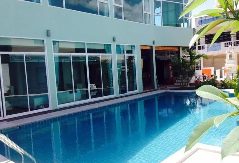 Szálloda Saranya River House สรัญญาริเวอร์เฮาส์