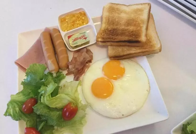 Szálloda Saranya River House สรัญญาริเวอร์เฮาส์