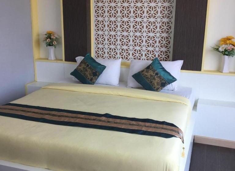 בית מלון כפרי Saranya River House สรัญญาริเวอร์เฮาส์