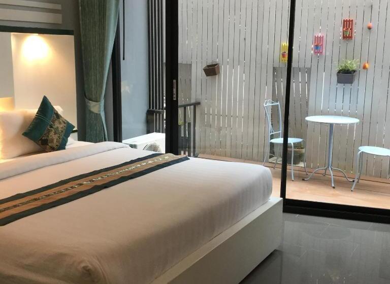 בית מלון כפרי Saranya River House สรัญญาริเวอร์เฮาส์