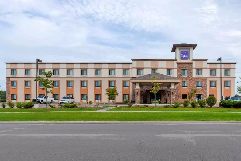 酒店 Sleep Inn & Suites Ames Near Isu Campus