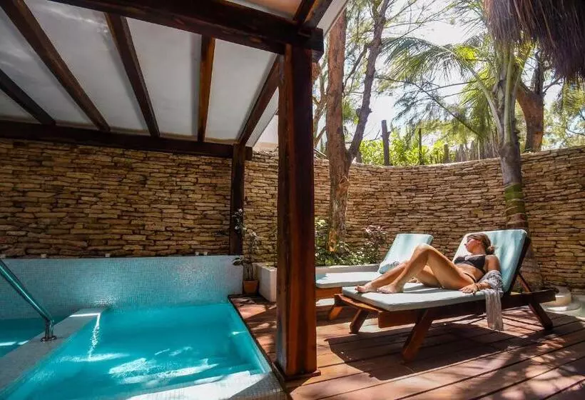 هتل The Beach Tulum