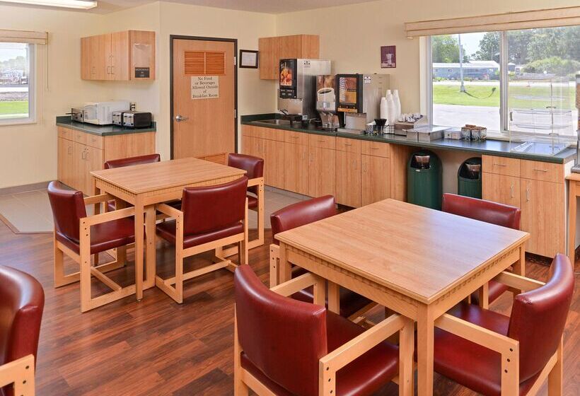 فندق على الطريق Americas Best Value Inn & Suites Spring Valley