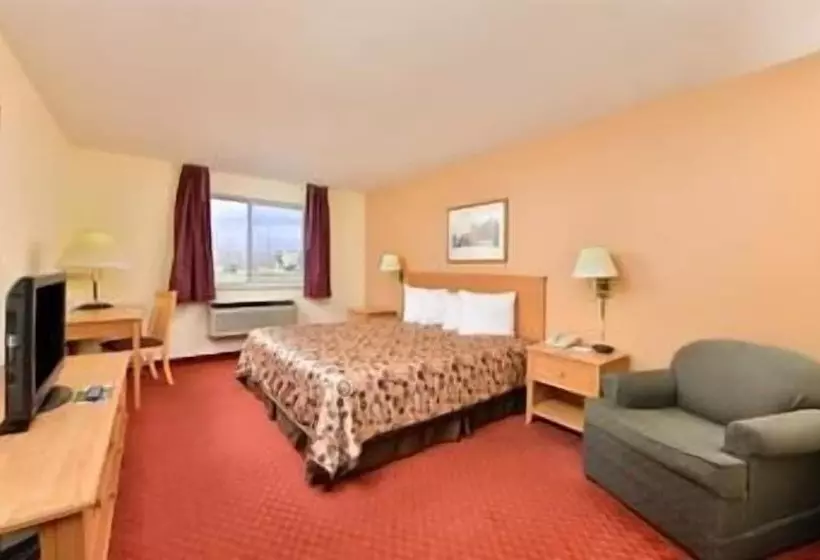 Motelli Americas Best Value Inn & Suites Spring Valley