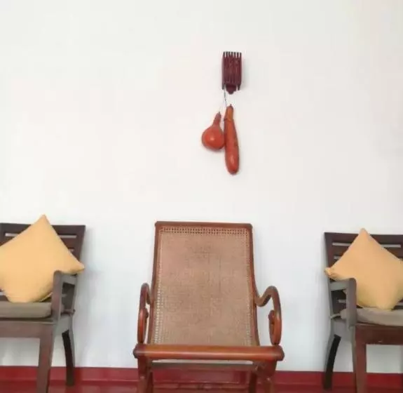 Пансион Avon Hikkaduwa Guest House