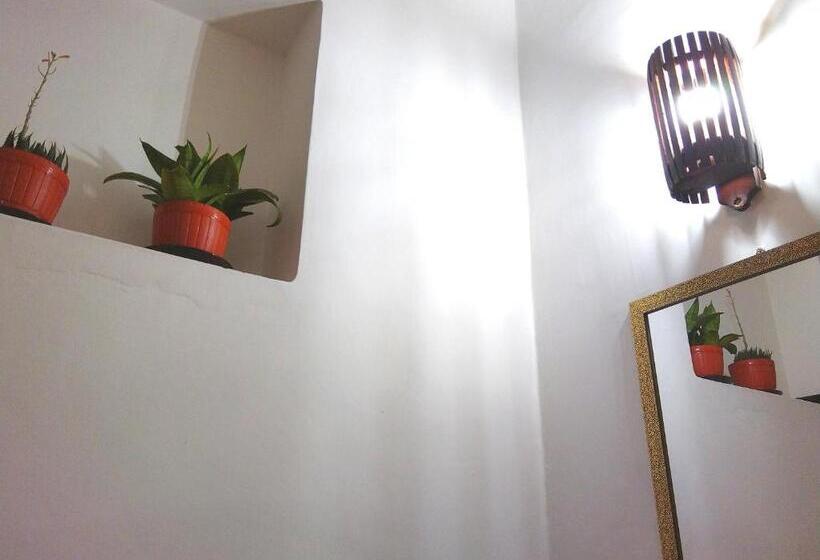 بنسيون Avon Hikkaduwa Guest House