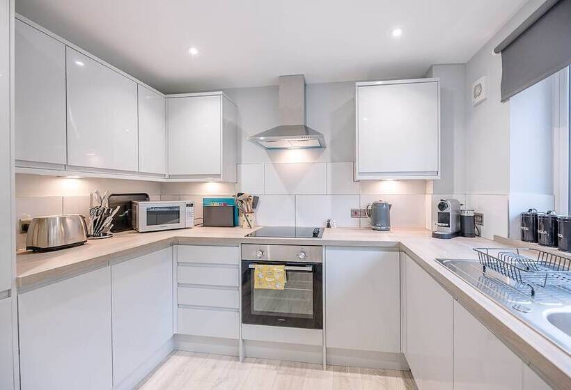 2 The Smithy, Saxmundham