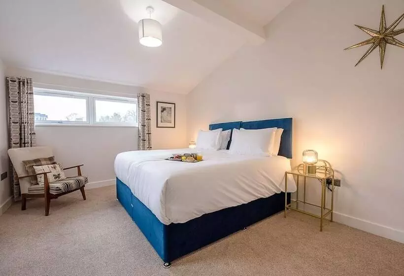 2 The Smithy, Saxmundham