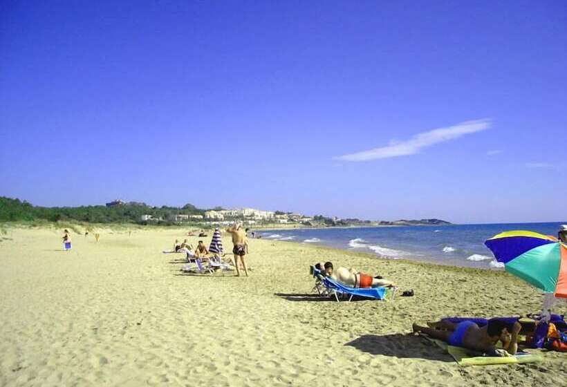 Antonios Village Hotel & Apartments