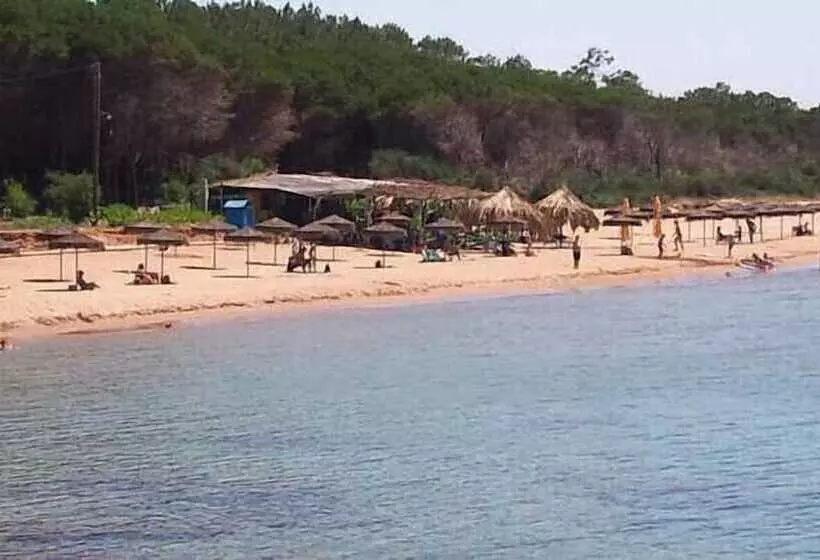 Antonios Village Hotel & Apartments