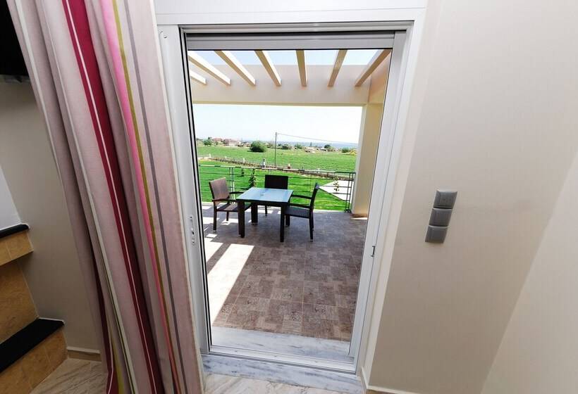 Antonios Village Hotel & Apartments