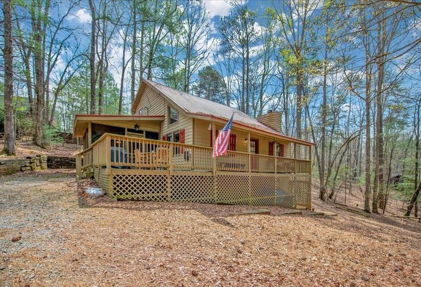 Bear Hug Lodge Charming Cabin In Coosawattee River Resort Pet Friendly