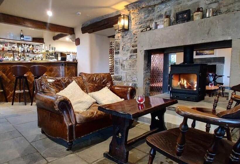 住宿加早餐  The Blind Bull