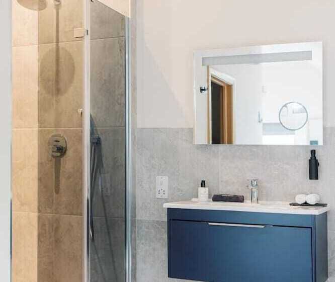 住宿加早餐  The Blind Bull