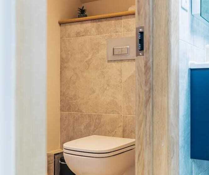 住宿加早餐  The Blind Bull