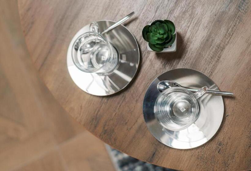 住宿加早餐  The Blind Bull