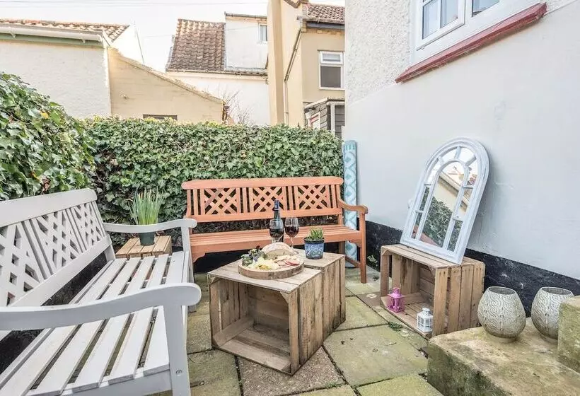 Candy Cottage, Halesworth