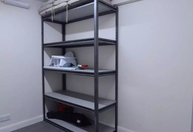 Cosy & Spacious Cottage In Scenic Village With Pub