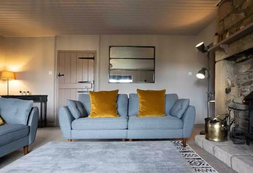 Cosy, Tranquil, Fully Equipped & Beautiful Garden