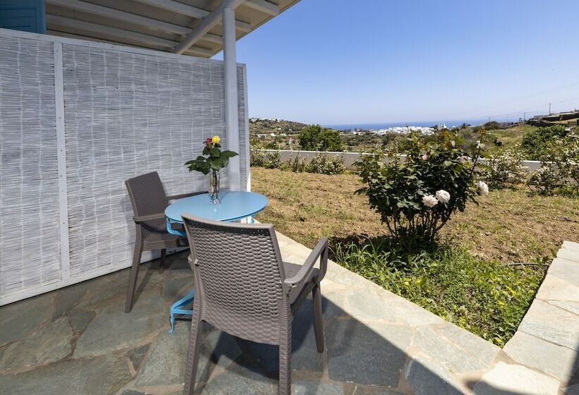 Eutuxia Rooms & Studios