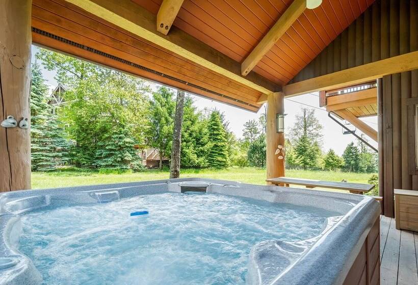 Glamping On The Mountain